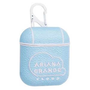 New Ariana Grande Cloud Airpods case